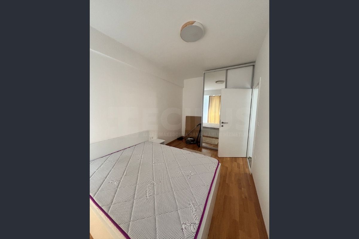 Centar Merkezi 1+1 Full Eşyalı Kiralık Lüks Daire — fotoğraf 3