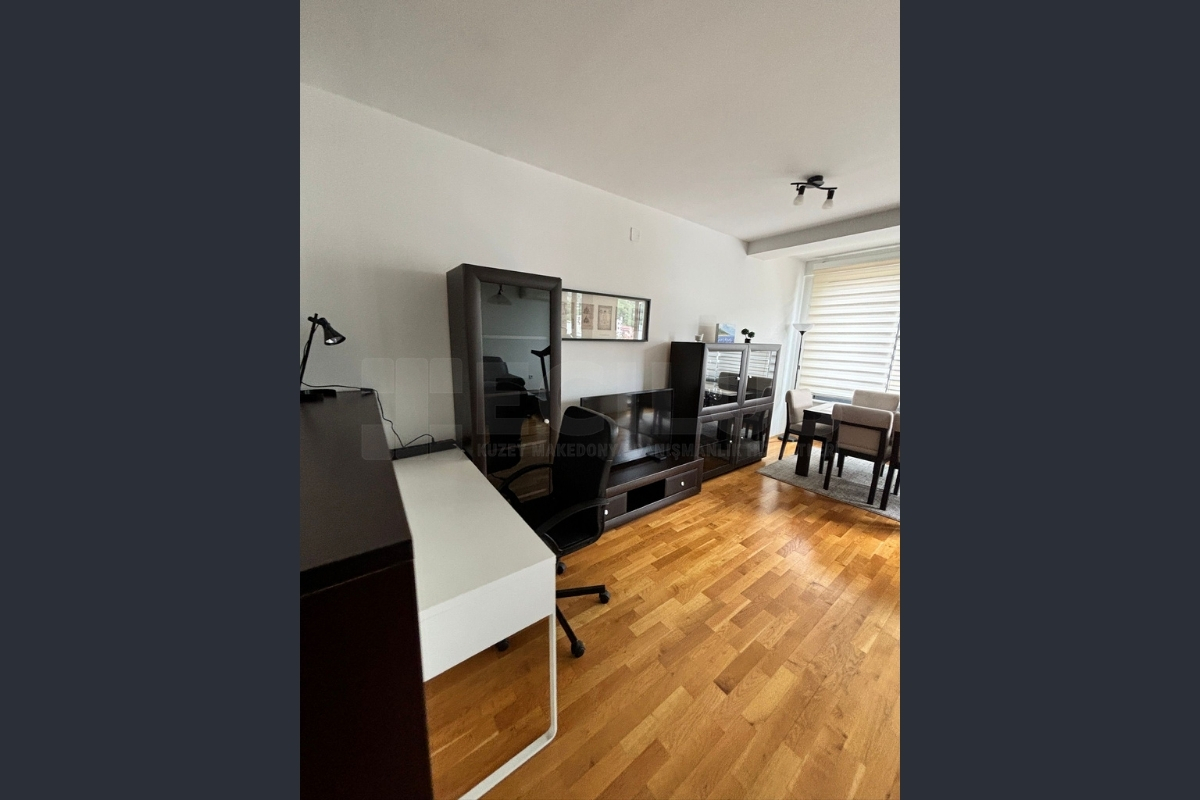 Centar Merkezi 2+1 Teras Kat Daire — fotoğraf 2